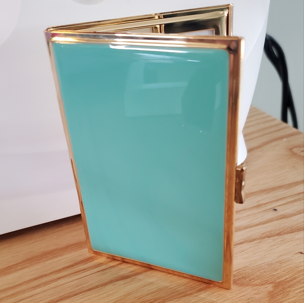Kate Spade hinged frame wallet size